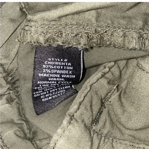 Sanctuary Standard Surplus Utility Shorts Womens 29 Camo Elastic Waist - Picture 4 of 4